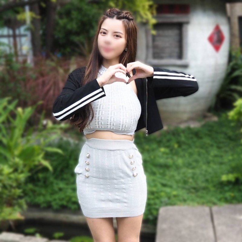 【粉絲超過10萬】喜歡日本的知名網紅！雖然嬌小卻有誇張的腰部＆長腿的神級身材，盡情品嚐後用濃稠濃厚SEX大量發射！